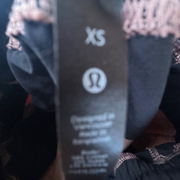 Lululemon Womens Size XS Pink Drawstring Waist Relaxed Fit Lightweight Joggers - Picture 3 of 8